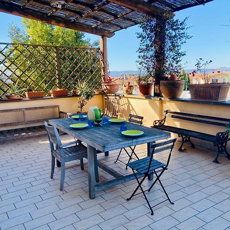 La Terrazza Di Andrea Lejlighed Bolsena Eksteriør billede